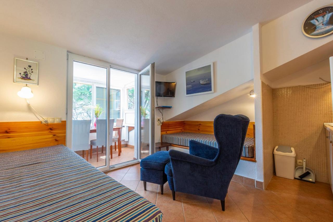 Janus Apartments Jelsa  Zewnętrze zdjęcie