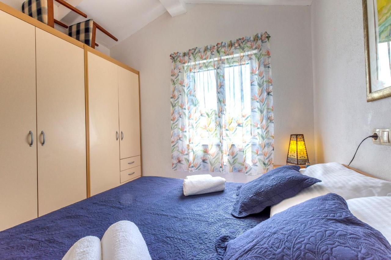 Janus Apartments Jelsa  Zewnętrze zdjęcie
