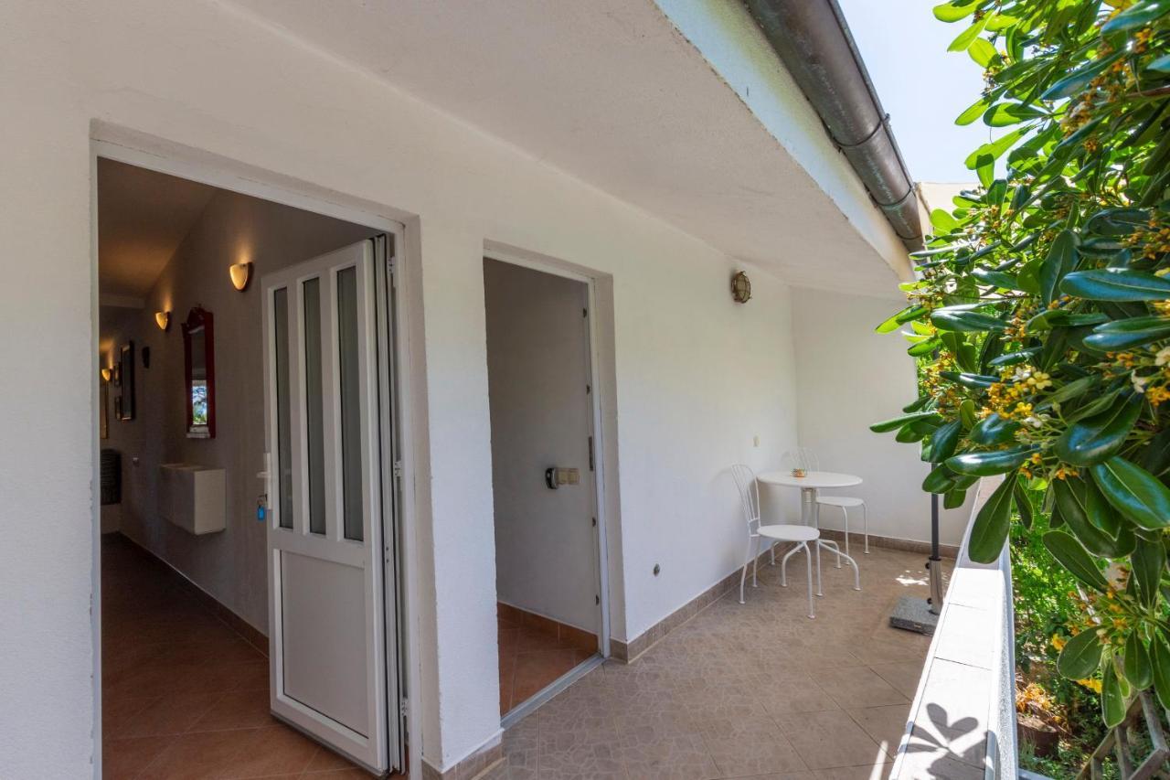 Janus Apartments Jelsa  Zewnętrze zdjęcie